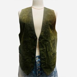 Hunting horn olive, green, suede leather vest
